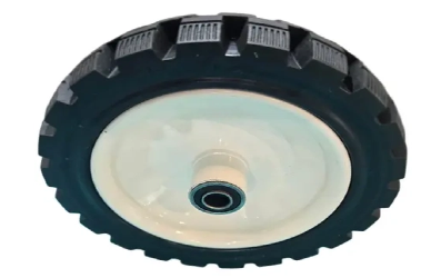 ¿Cuál es la diferencia entre ruedas de carretilla sólidas y neumáticas?